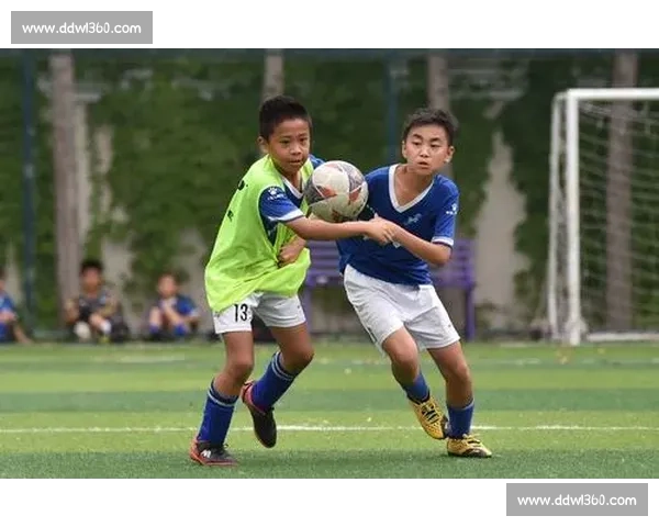 绿茵名将转身记:在青训热土播撒希望